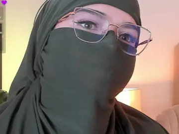 Anna-henao  live sex cam