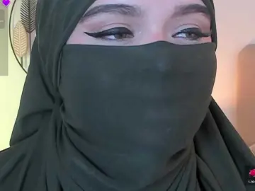 Anna-henao  live sex cam