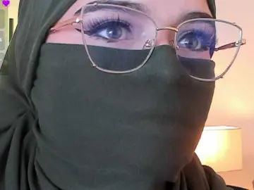 Anna-henao  live sex cam