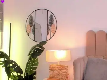 Anna-henao  live sex cam