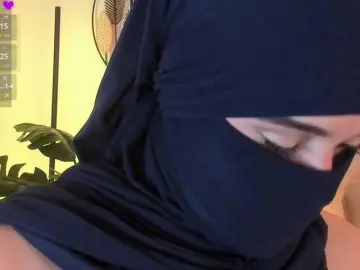 Anna-henao  live sex cam