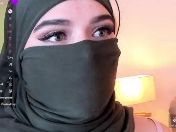 Anna-henao  live sex cam