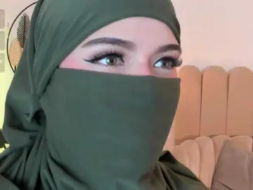 Anna-henao  live sex cam