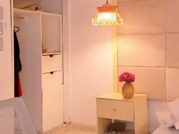 Anna-henao  live sex cam