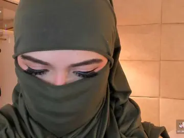 Anna-henao  live sex cam