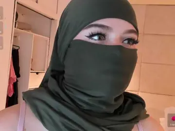 Anna-henao  live sex cam