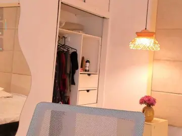 Anna-henao  live sex cam