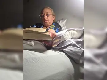 BaditaLuna  live sex cam