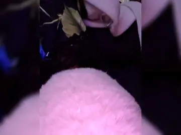 BaditaLuna  live sex cam