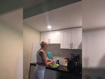 BaditaLuna  live sex cam