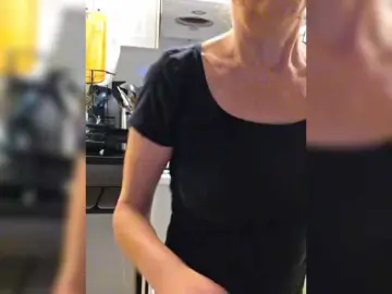 BaditaLuna  live sex cam