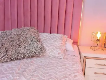 CatalinaFox  live sex cam