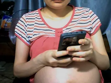 Lovelyhoney  live sex cam