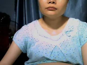 Lovelyhoney  live sex cam