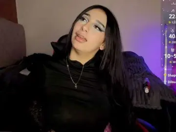 MaloryTay11  live sex cam
