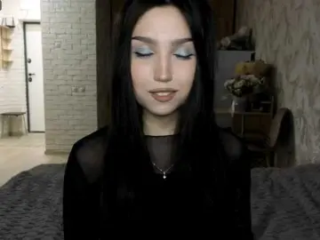 MeghanEberting  live sex cam