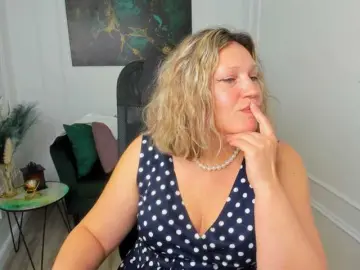 NinaStarle  live sex cam