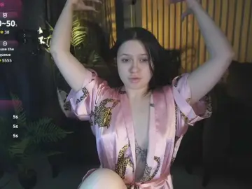 SecretKiraa  live sex cam