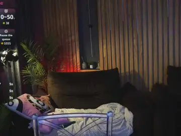 SecretKiraa  live sex cam