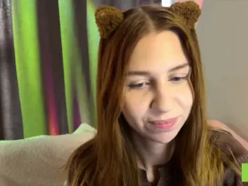 TastyVeni  live sex cam