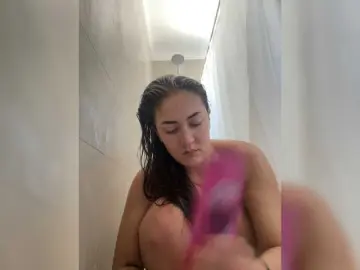 VanessaReed  live sex cam
