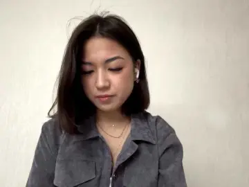 YukikoChasse  live sex cam