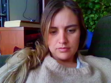 Black-an  live sex cam