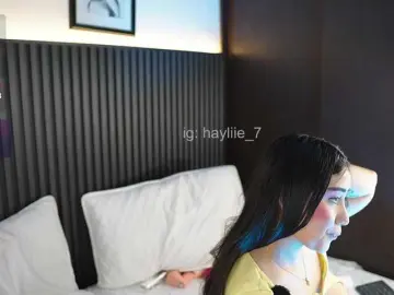 Haylie-1  live sex cam