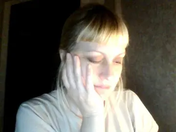 Krisss2016  live sex cam