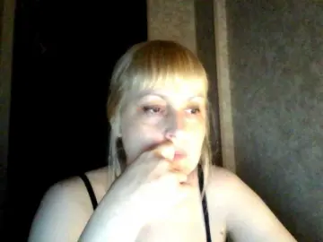 Krisss2016  live sex cam