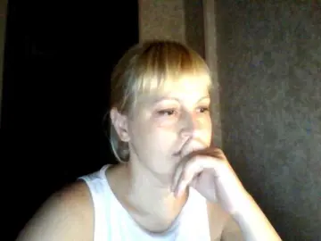 Krisss2016  live sex cam