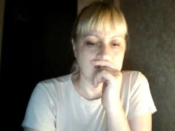 Krisss2016  live sex cam