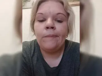 Natalij35  live sex cam