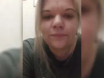 Natalij35  live sex cam