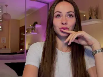 -YourHanna-  live sex cam