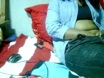 Cathie69  live sex cam