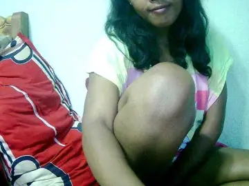 Cathie69  live sex cam