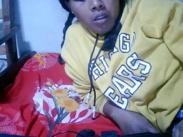 Cathie69  live sex cam