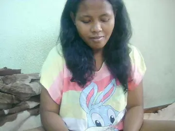 Cathie69  live sex cam