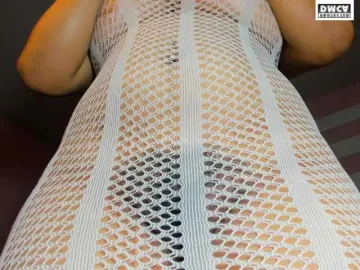 LoveQuinn  live sex cam