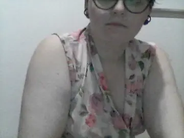 LunarCat54002  live sex cam