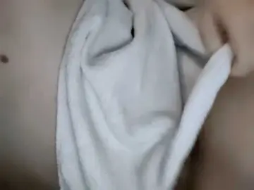 LunarCat54002  live sex cam