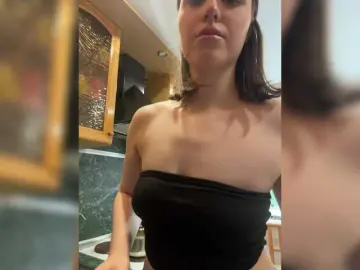 Yanchs  live sex cam