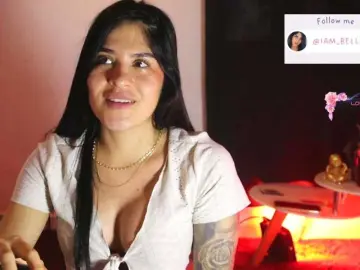 Yourtoybella  live sex cam