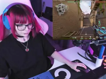 Yumi-Youkai  live sex cam