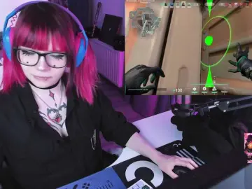 Yumi-Youkai  live sex cam