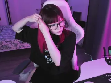 Yumi-Youkai  live sex cam
