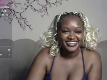 Miss-caramel  live sex cam