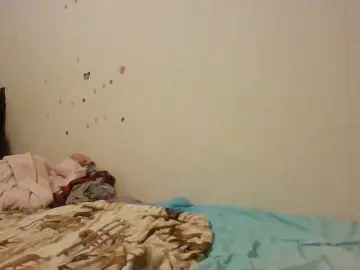 Starlight1983  live sex cam