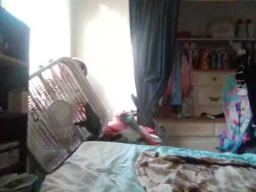 Starlight1983  live sex cam